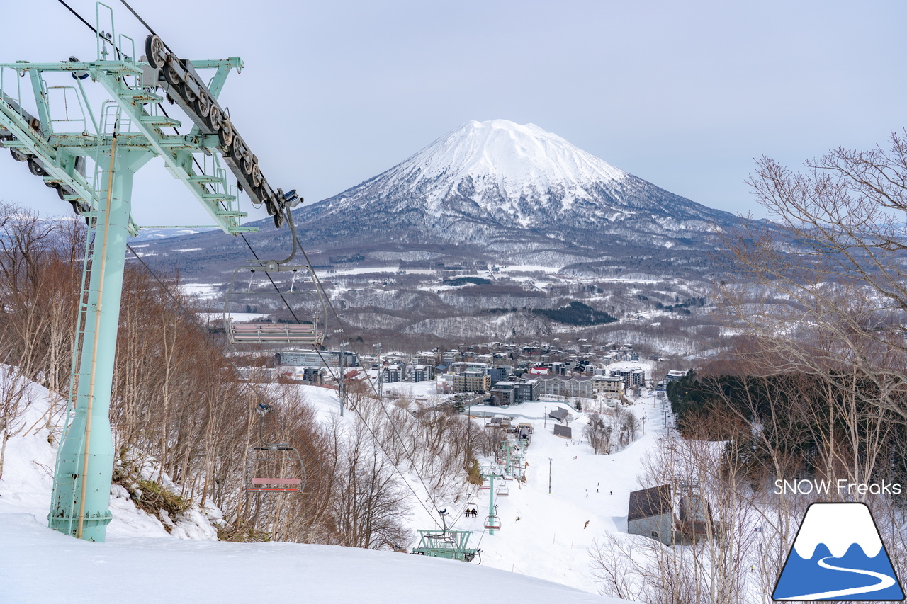 ニセコ東急 グラン・ヒラフ｜ありがとう、センターフォーリフト。運行最終日は、3月31日。38年間がんばった日本最古のクワッドリフトに感謝を込めて…。